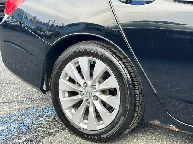 Photo of 2014 Crystal Black Pearl Honda Accord