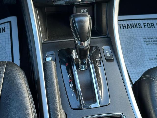 Photo of 2014 Crystal Black Pearl Honda Accord