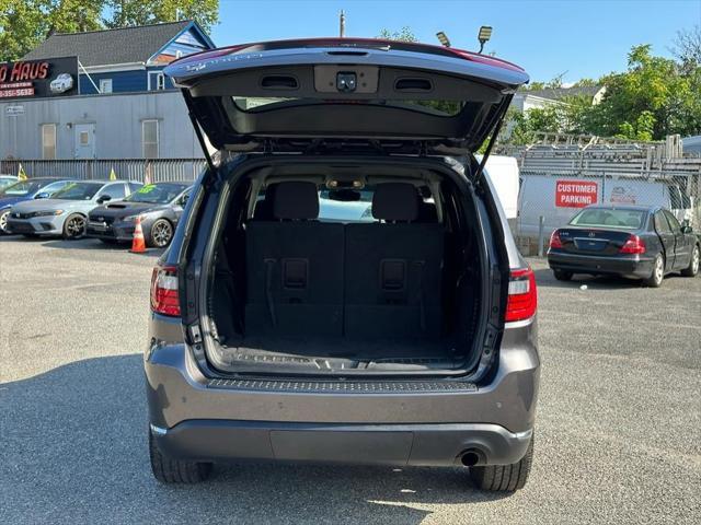 Photo of 2018 Bruiser Gray Clearcoat Dodge Durango