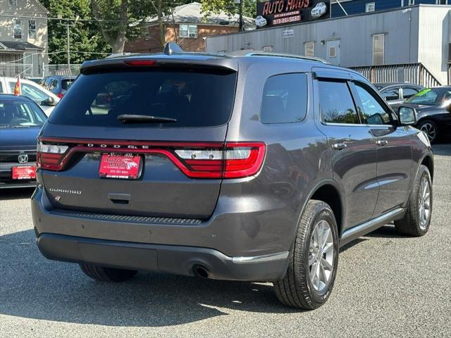 Photo of 2018 Bruiser Gray Clearcoat Dodge Durango