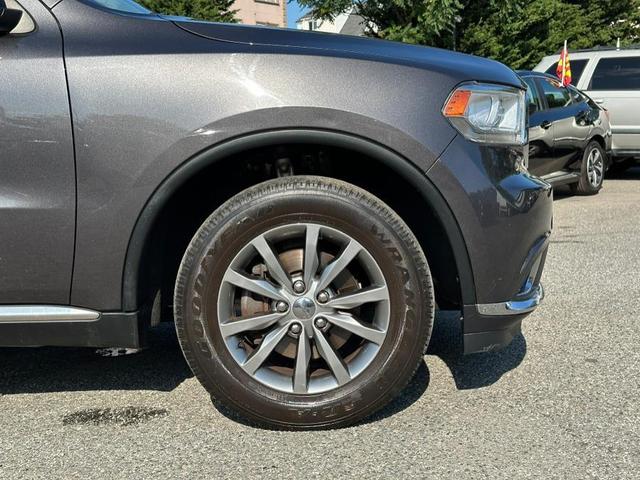 Photo of 2018 Bruiser Gray Clearcoat Dodge Durango
