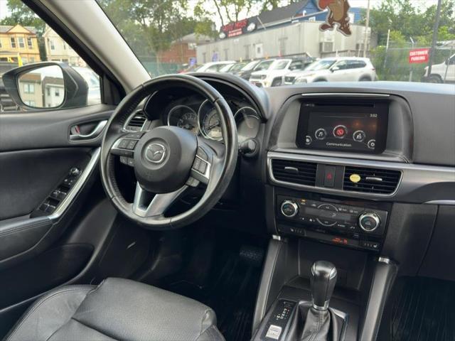 Photo of 2016 Jet Black Mica Mazda CX-5