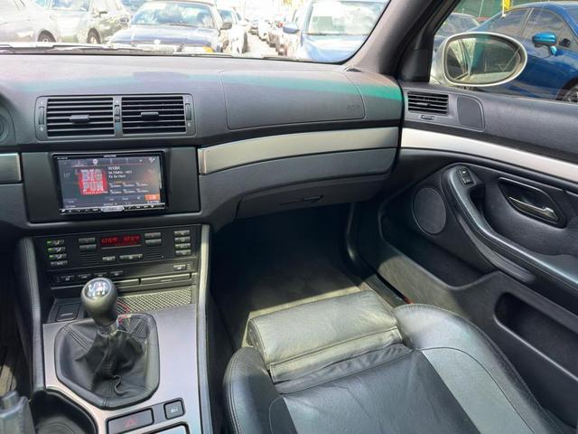 Photo of 2000 Titanium Silver Metallic BMW M5