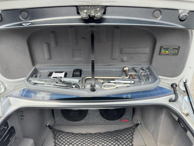 Photo of 2000 Titanium Silver Metallic BMW M5