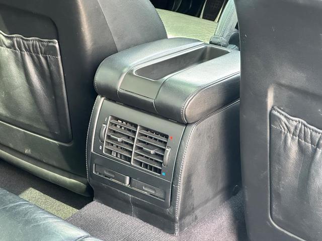 Photo of 2000 Titanium Silver Metallic BMW M5