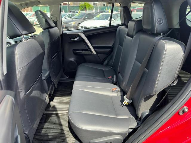 Photo of 2018 Ruby Flare Pearl Toyota RAV4