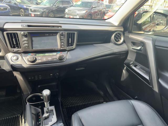 Photo of 2018 Ruby Flare Pearl Toyota RAV4