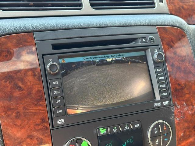 Photo of 2008 Deep Ruby Metallic Chevrolet Suburban