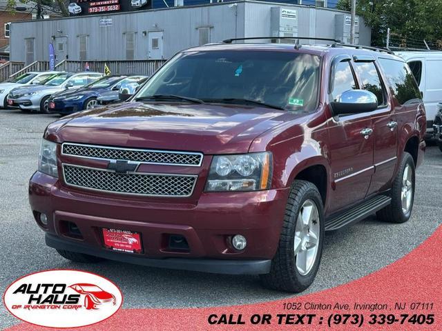 Photo of 2008 Deep Ruby Metallic Chevrolet Suburban