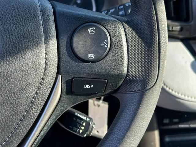 Photo of 2015 Classic Silver Metallic Toyota RAV4