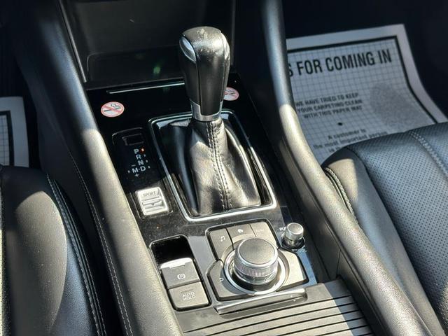 Photo of 2018 Jet Black Mica Mazda Mazda6
