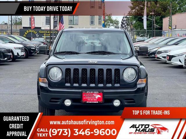 Photo of 2014 Black Clearcoat Jeep Patriot