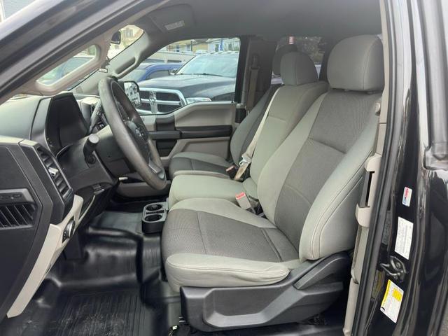 Photo of 2015 Tuxedo Black Metallic Ford F-150