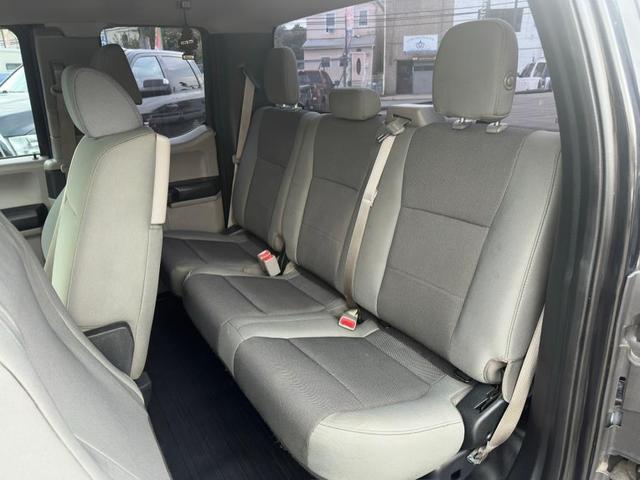 Photo of 2015 Tuxedo Black Metallic Ford F-150