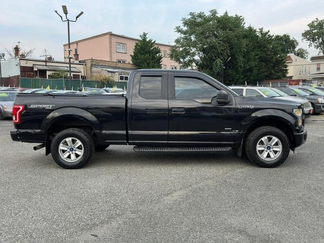 Photo of 2015 Tuxedo Black Metallic Ford F-150