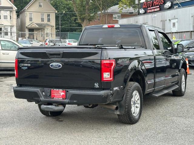 Photo of 2015 Tuxedo Black Metallic Ford F-150