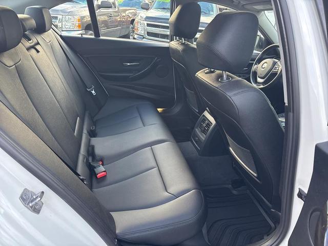 Photo of 2015 Mineral White Metallic BMW 335