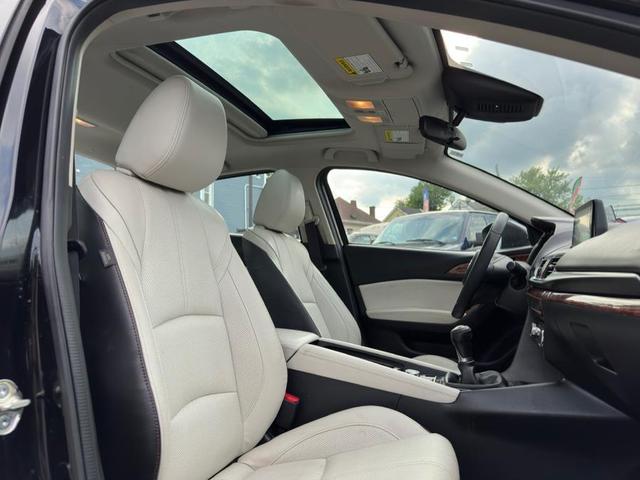 Photo of 2017 Jet Black Mica Mazda Mazda3