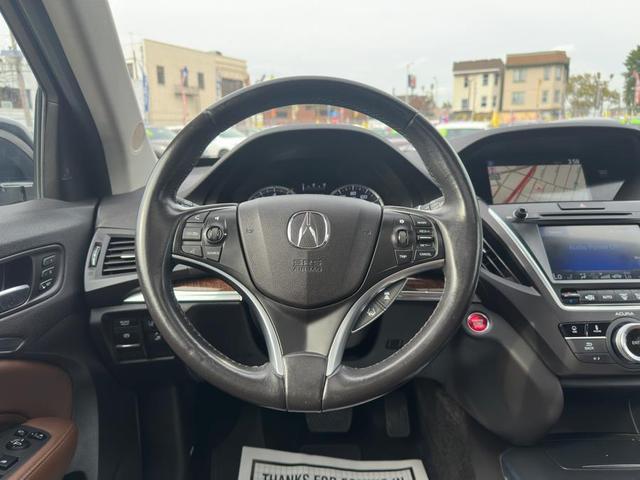 Photo of 2017 Crystal Black Pearl Acura MDX