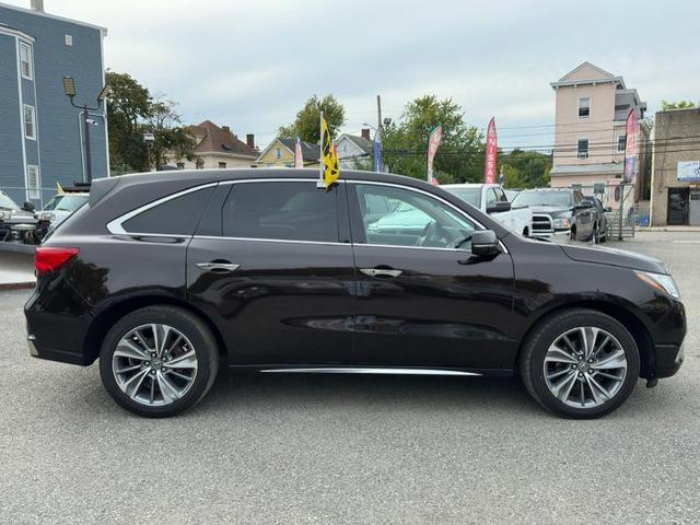 Photo of 2017 Crystal Black Pearl Acura MDX