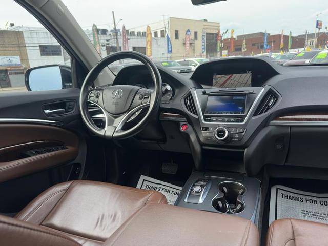 Photo of 2017 Crystal Black Pearl Acura MDX