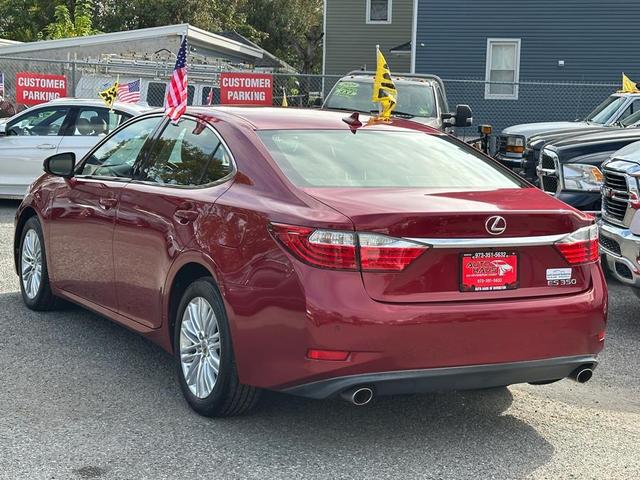 Photo of 2013 Matador Red Mica Lexus ES 350