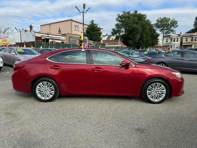 Photo of 2013 Matador Red Mica Lexus ES 350