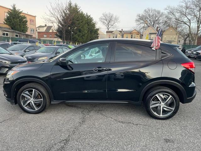 Photo of 2021 Crystal Black Pearl Honda HR-V