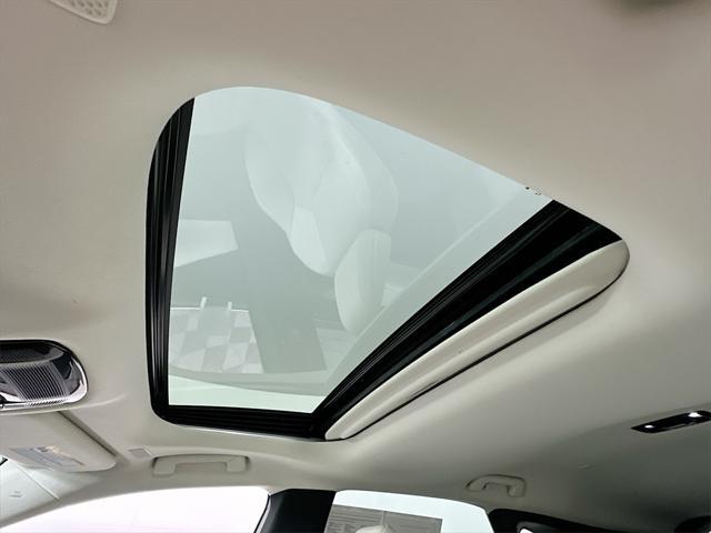 Photo of 2024 Iridium Lexus RX 350