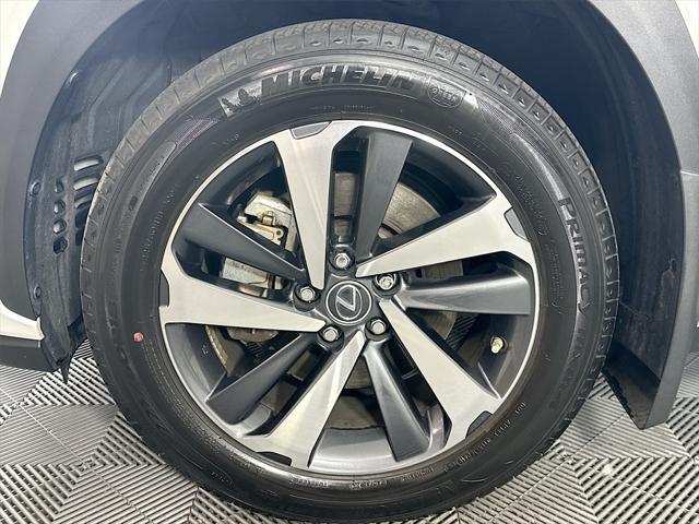 Photo of 2020 Eminent White Pearl Lexus NX 300h