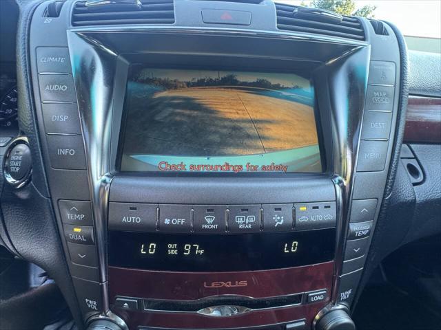 Photo of 2008 Mercury Metallic Lexus LS 460