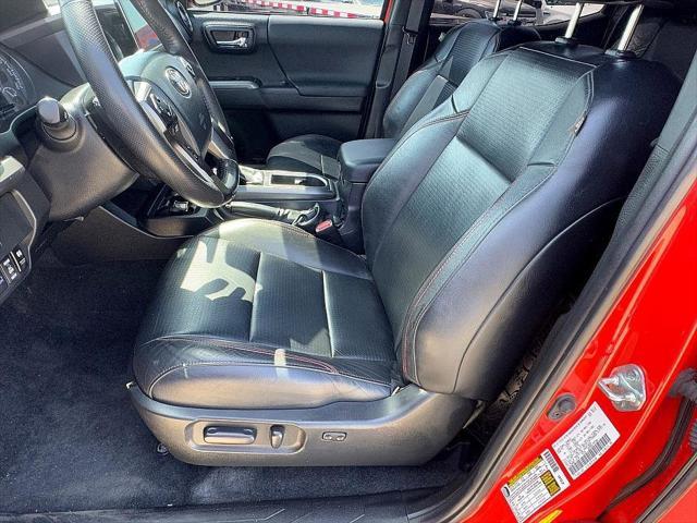 Photo of 2023 Orange Toyota Tacoma