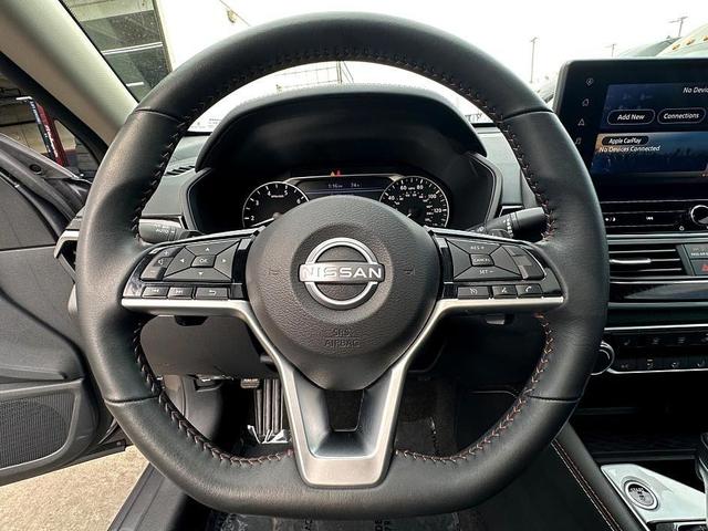 Photo of 2024 Gun Metallic Nissan Altima