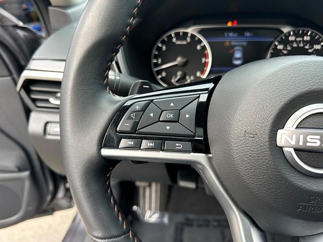 Photo of 2024 Gun Metallic Nissan Altima