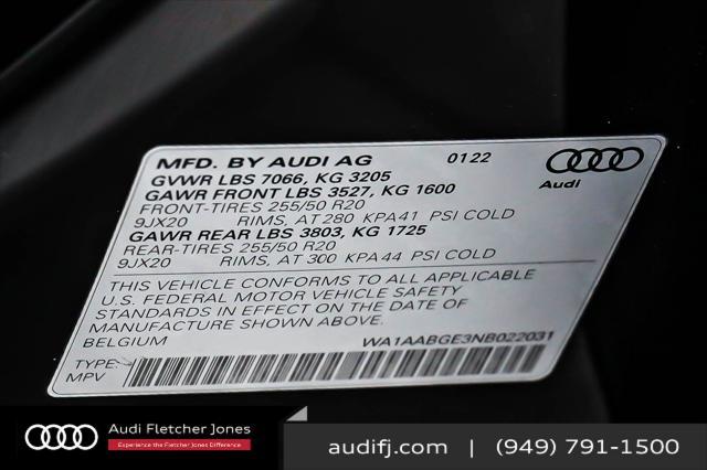 Photo of 2022 Mythos Black Metallic Audi e-tron