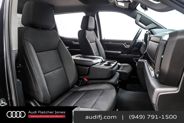 Photo of 2023 Titanium Rush Metallic GMC Sierra 1500