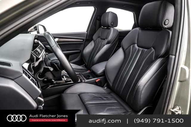 Photo of 2023 Chronos Gray Metallic Audi Q5