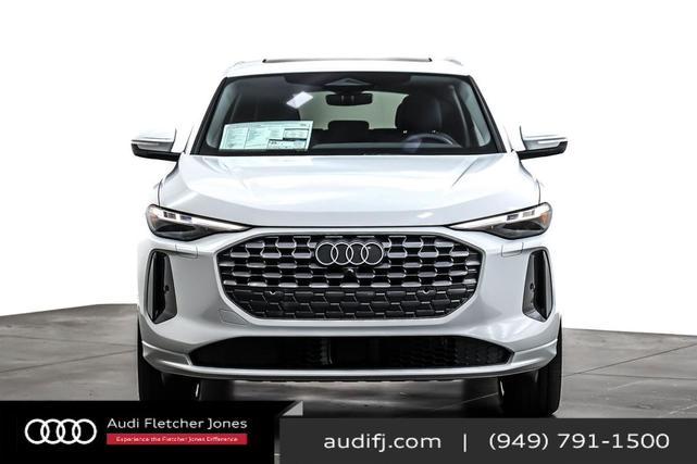 Photo of 2025 Glacier White Metallic Audi Q5
