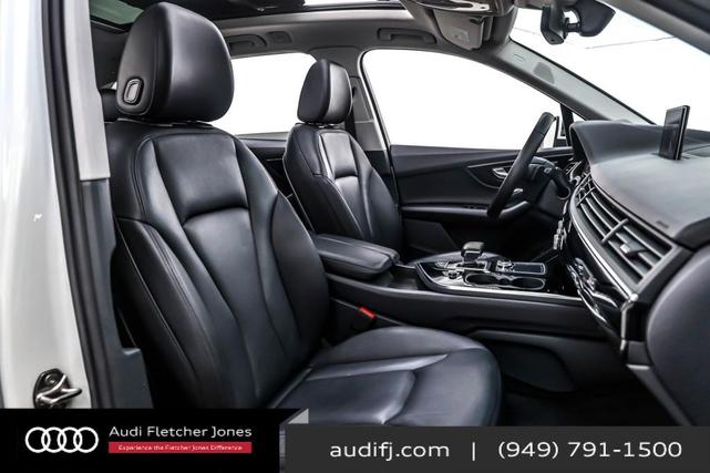 Photo of 2019 Carrara White Audi Q7