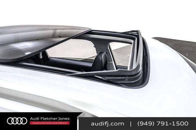 Photo of 2019 Carrara White Audi Q7