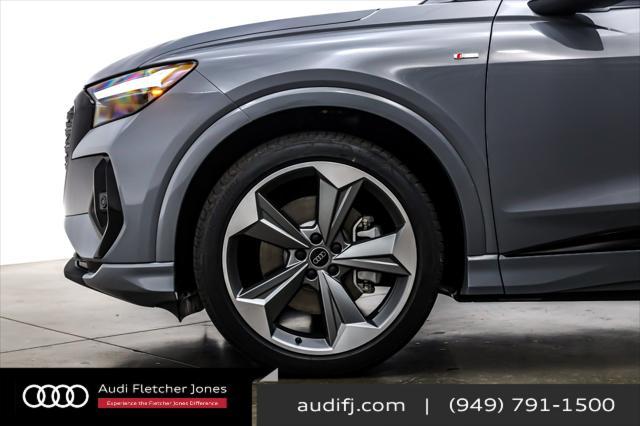 Photo of 2025 Pebble Gray Audi Q4 e-tron