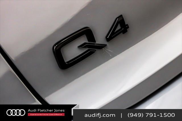Photo of 2025 Pebble Gray Audi Q4 e-tron