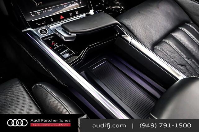 Photo of 2022 Glacier White Metallic Audi e-tron Sportback