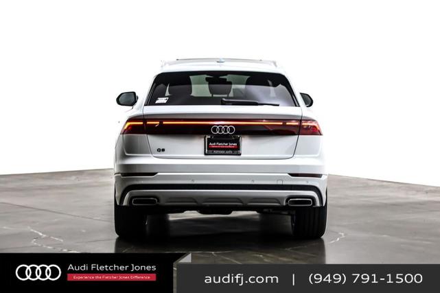 Photo of 2025 Carrara White Audi Q8