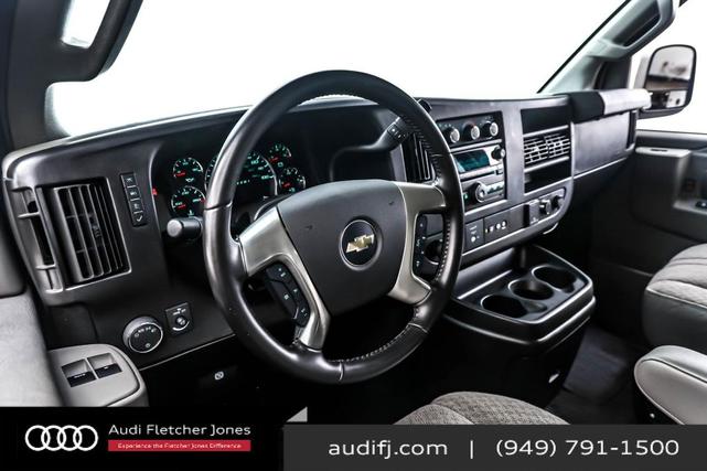 Photo of 2016 Summit White Chevrolet Express 2500