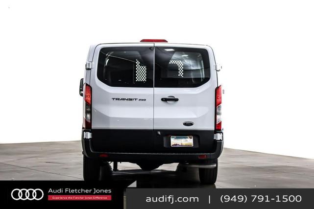 Photo of 2024 Oxford White Ford Transit-250