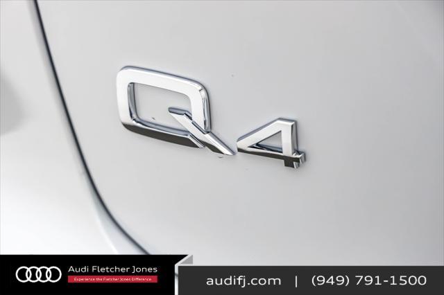 Photo of 2025 Glacier White Metallic Audi Q4 e-tron Sportback