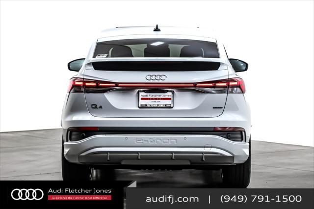 Photo of 2025 Glacier White Metallic Audi Q4 e-tron Sportback