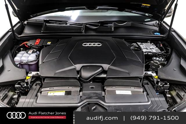 Photo of 2025 Mythos Black Metallic Audi Q8