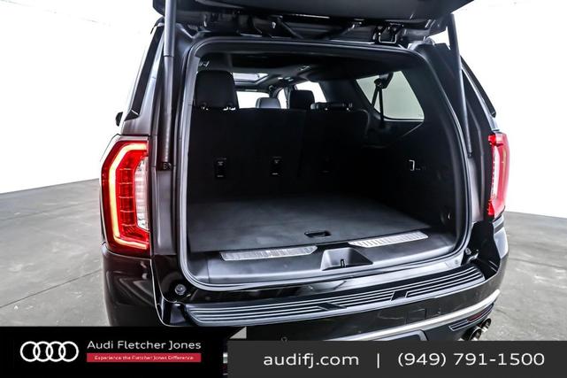 Photo of 2023 Onyx Black GMC Yukon XL